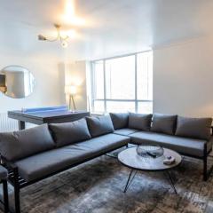 Amazing 2 Bedroom Apartment At UES