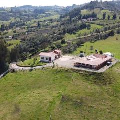 Hacienda la Aurora Finca agroturística