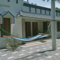 Varkala AC 3Bhk hammocks courtyard patio