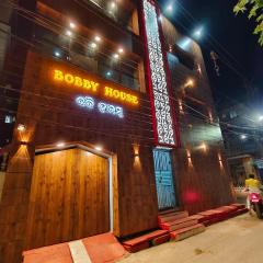 Hotel Bobby house 450m from beach & 1 km from temple