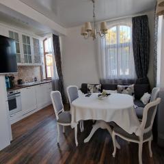 FS Apartments - Beautiful apartment in the artistic part of Veliko Tarnovo