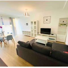 Two bedrooms Flat in Center