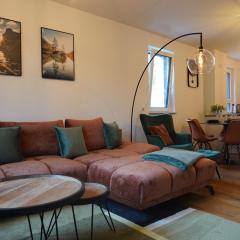 Design-Apartment I direkt im Zentrum I Boxspring I Nespresso I Terrasse mit Garten I Parkplatz