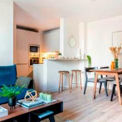 Spacious and Stylish 3-Bedroom Flat in Cro, London ER2