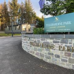 Forest Lodge, Tullibardine Park Luxury Lodges