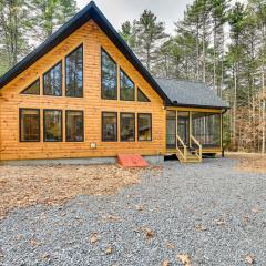 Modern Cabin with Hot Tub and Sacandaga Lake Access!