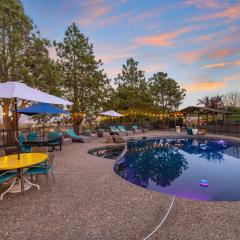 Private Pool and Large Deck Modern Cotati Villa!