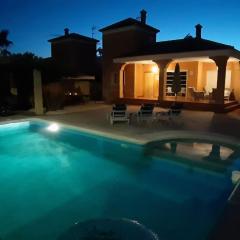 Villa met privé zwembad