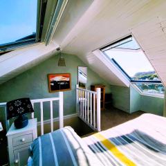 Tackleway privileged Sea Views Hastings old town whole house 3 beds