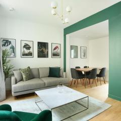Apartment Center of Paris by Studio prestige