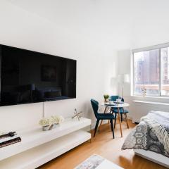 Modern Studio Apartment At East Side