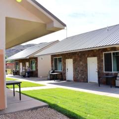 Bunkhouse 1B Sleeps 4