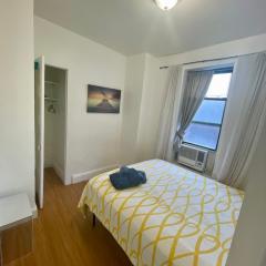 Room in a 2 Bedrooms apt. 10 minutes to Time Square!
