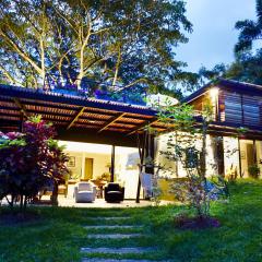 LALDEA Nirvana Eco Villa in Cerritos