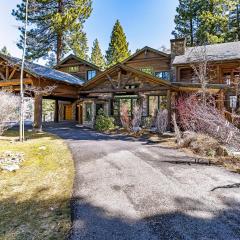 1138 Lakeshore - One-of-a-kind Lakeshore Boulevard log cabin