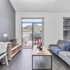 Mountain View Apartment at Woodstock Quarter