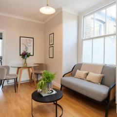 The Leyton Midland Crib - Cozy 2BDR Flat with Study Room + Garden