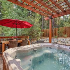Pinecrest at Winter Creek- Cozy Cabin w Hot Tub, Walk To Downtown Truckee
