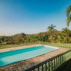 Suítes Romanetto com Piscina e Vista - Antonina