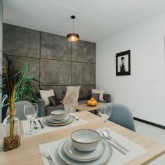 F211 Apartament CHARLIE