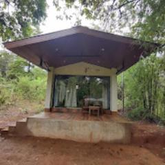 Vanoshi Forest Homestay,Kudase