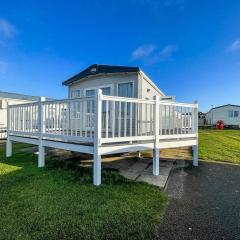 Spacious Caravan With Large Decking Area, Perfect To Enjoy The Sun, Ref 23058c