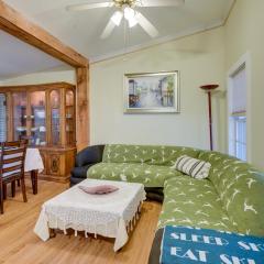 Pet-Friendly North Conway Cottage - Hike and Ski!