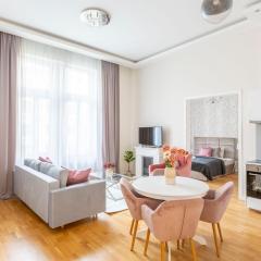 Luxury 3BEDRM 2BATHRM Apartment with Danube River View