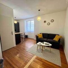 Appartements Climatisés Centre-ville / 10 personnes