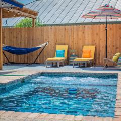 Fun 'n Sun Heated Pool & Gameroom By Fiesta Texas