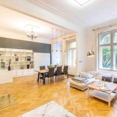 Prague Elite Residences - Parizska street apartment 150 m2