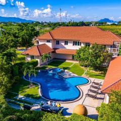 Luxurious 6 Bedroom Mansion Close To Beach! (CAS)