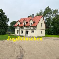 Schellnhof Forsthaus am Waldrand