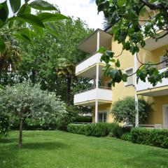 Apartments Villa Majense