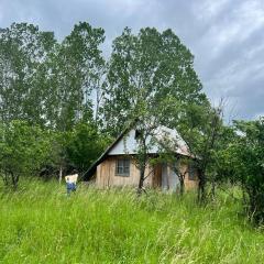 Bulgaria Countryside House Tiny Villa Cottage by Mountains of Kazanlak