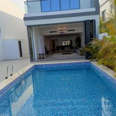 Oceanfront Villa 5BHK with private pool and seaview