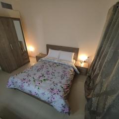 Bedroom 3, Couples should be married