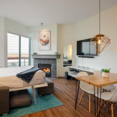 Studio, Modern Studio in the Heart of the Village by Harmony Whistler