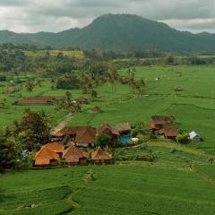 Kubu Sakian Villa and Restaurant Sidemen