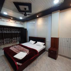 Raghuvanshi Paying Guest House