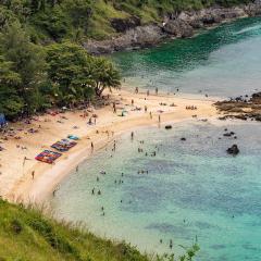Bohemian apartment at Ya Nui beach