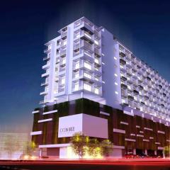 OCEAN BREEZE - WAVES LUXURY CONDO