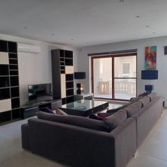 Partial Seaview 4 Bedroom Apt Sliema