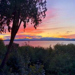 Romantic Spacious Suite with Salish Sea & Mountain Views at Seattle Luxury Estate