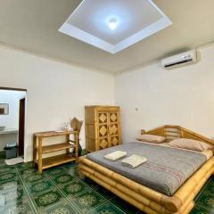 Duyung Rooms & Resto Gerupuk