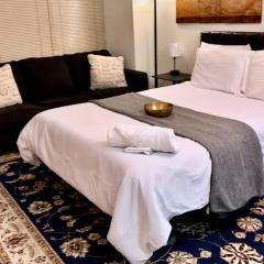 Executive Suite at Crystal City - 1BR, Metro, Gym, Free Parking