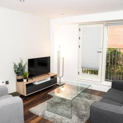 OnPoint - Spacious 2 Bedroom Apt, City Centre!
