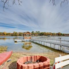 Waterfront Retreat with Dock on Lake Tawakoni!