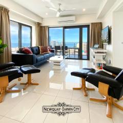 "NEWQUAY" Ideal Location & Views at PenthousePads