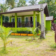 The Green House - Srithanu